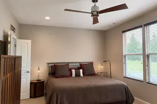 3799 Canton Cir, Mundelein, IL 60060 - Photo 7