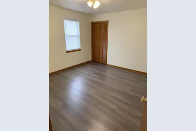253 S Fulton Avenue, Bradley, IL 60915 - Photo 5