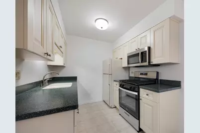784 Leicester Road #784, Elk Grove Village, IL 60007 - Photo 9