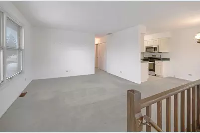 784 Leicester Road #784, Elk Grove Village, IL 60007 - Photo 3