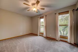 4 N Birchwood Dr, Naperville, IL 60540 - Photo 27