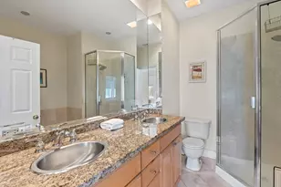 1350 W Byron St, Chicago, IL 60613 - Photo 11