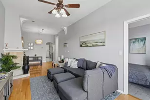 2202 N Clybourn Ave, Chicago, IL 60614 - Photo 3