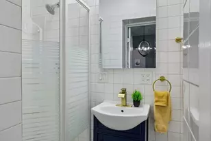 2202 N Clybourn Ave, Chicago, IL 60614 - Photo 23