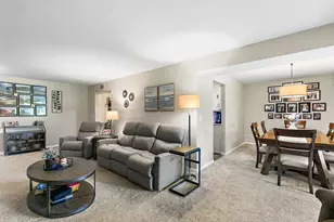 710 St Andrews Ln, Crystal Lake, IL 60014 - Photo 13