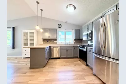 1875 S Trainer Road, Rockford, IL 61108 - Photo 7