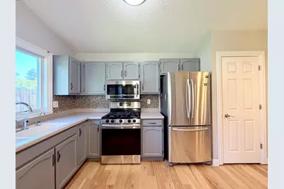 1875 S Trainer Road, Rockford, IL 61108 - Photo 5