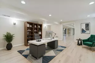 4945 N Neva Ave, Chicago, IL 60656 - Photo 11