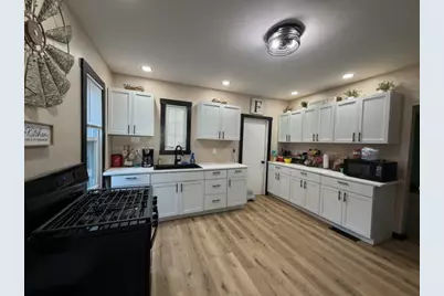 607 5th Street, Mendota, IL 61342 - Photo 3