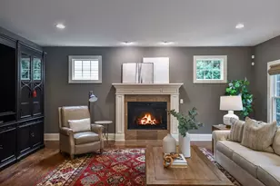 605 Thornwood Dr, Naperville, IL 60540 - Photo 7