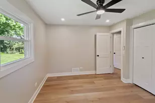 7721 Stevens St, Darien, IL 60561 - Photo 17