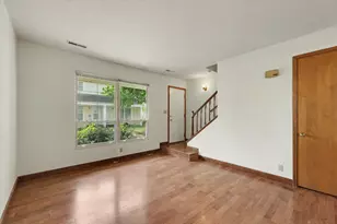 1111 Plymouth Dr, Champaign, IL 61821 - Photo 5