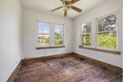 7927 S Ridgeland Avenue, Chicago, IL 60617 - Photo 13