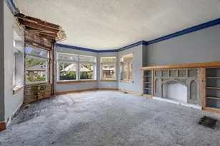 7927 S Ridgeland Ave, Chicago, IL 60617 - Photo 3