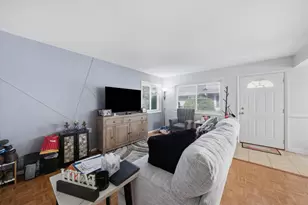 1437 Sutter Dr, Hanover Park, IL 60133 - Photo 15