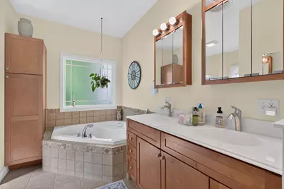 1120 Country Oak Drive, Ottawa, IL 61350 - Photo 19