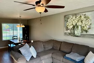 6514 Timberleaf Ct, Loves Park, IL 61111 - Photo 3