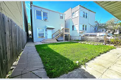 2924 W 38th Place #2, Chicago, IL 60632 - Photo 21