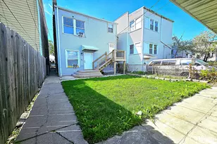 2924 W 38th Pl, Chicago, IL 60632 - Photo 21