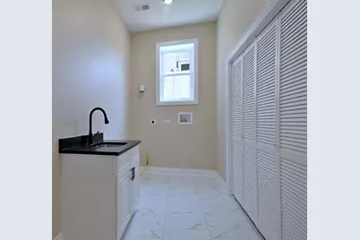 4859 W Hirsch Street, Chicago, IL 60651 - Photo 47