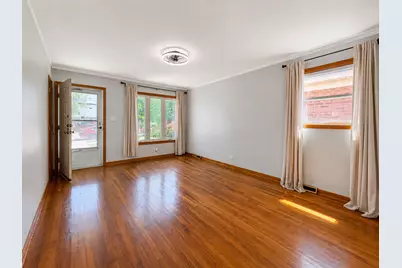 7760 Lavergne Avenue, Burbank, IL 60459 - Photo 3