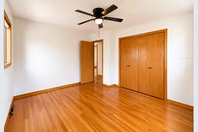 7760 Lavergne Avenue, Burbank, IL 60459 - Photo 9