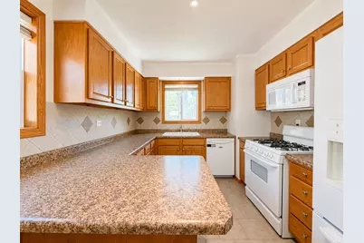 7760 Lavergne Avenue, Burbank, IL 60459 - Photo 7