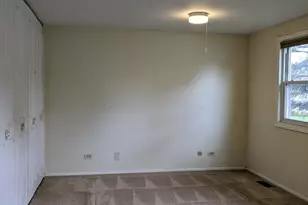 508 Bristol Ln, Schaumburg, IL 60194 - Photo 9