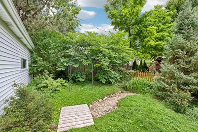2038 Hawthorne Lane, Evanston, IL 60201 - Photo 37