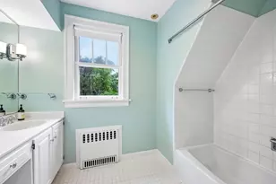 2038 Hawthorne Ln, Evanston, IL 60201 - Photo 21