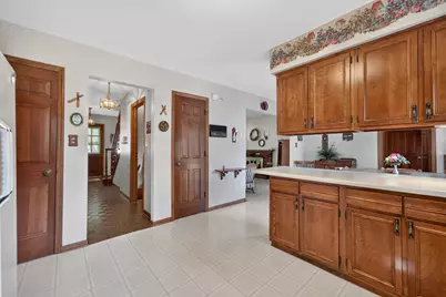 130 Ebbesen Drive, Dekalb, IL 60115 - Photo 15