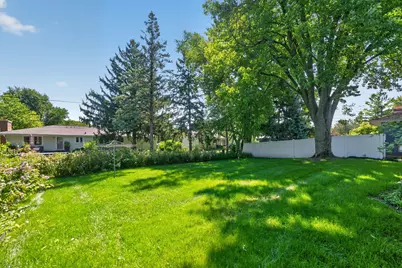 130 Ebbesen Drive, Dekalb, IL 60115 - Photo 45