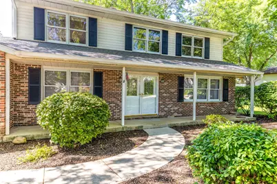 19665 W Hawthorne Boulevard, Mundelein, IL 60060 - Photo 3