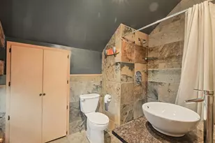 802 La Sell Dr, Champaign, IL 61820 - Photo 51