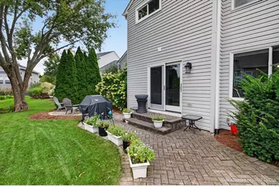 1172 Hillcrest Lane, Woodridge, IL 60517 - Photo 31