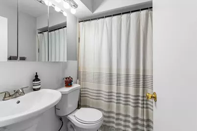 2629 N Hampden Court #306, Chicago, IL 60614 - Photo 9