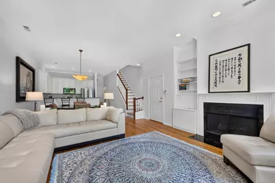 2919 N Burling Street #E, Chicago, IL 60657 - Photo 5