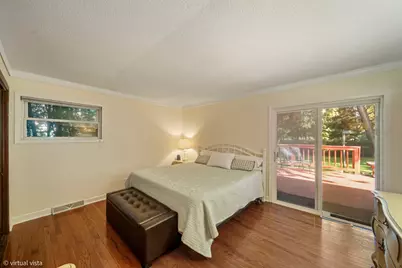 3884 Woodlawn Avenue, Gurnee, IL 60031 - Photo 13