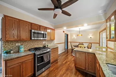 3884 Woodlawn Avenue, Gurnee, IL 60031 - Photo 3