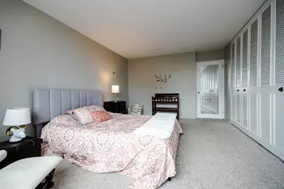 4250 N Marine Drive #1010, Chicago, IL 60613 - Photo 13
