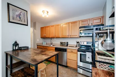 4250 N Marine Drive #1010, Chicago, IL 60613 - Photo 9