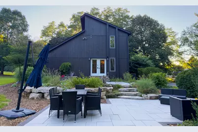 37W271 Weld Road, Elgin, IL 60124 - Photo 1
