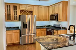 1903 Cobblestone Dr, Carpentersville, IL 60110 - Photo 9