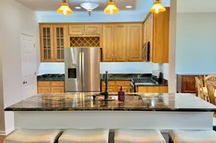 1903 Cobblestone Dr, Carpentersville, IL 60110 - Photo 11