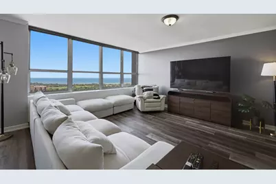 655 W Irving Park Road #3404, Chicago, IL 60613 - Photo 5