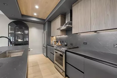 1523 N Western Avenue #4A, Chicago, IL 60622 - Photo 5