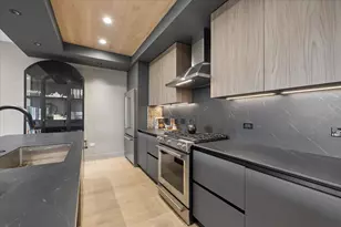 1523 N Western Ave, Chicago, IL 60622 - Photo 5