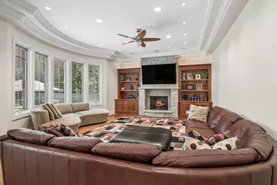 515 S Sunnyside Avenue, Elmhurst, IL 60126 - Photo 27