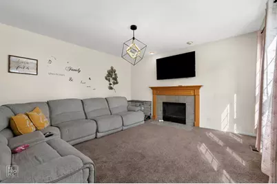 2490 Riva Ridge Road, Montgomery, IL 60538 - Photo 5