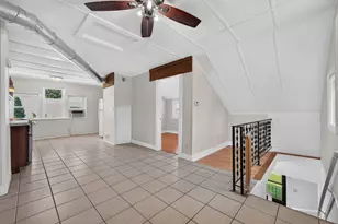 110 W 3rd St, Belvidere, IL 61008 - Photo 5